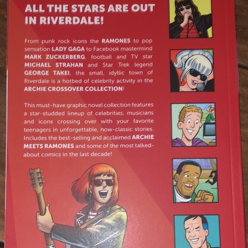 Archie Comics Book - Picture 7 of 14